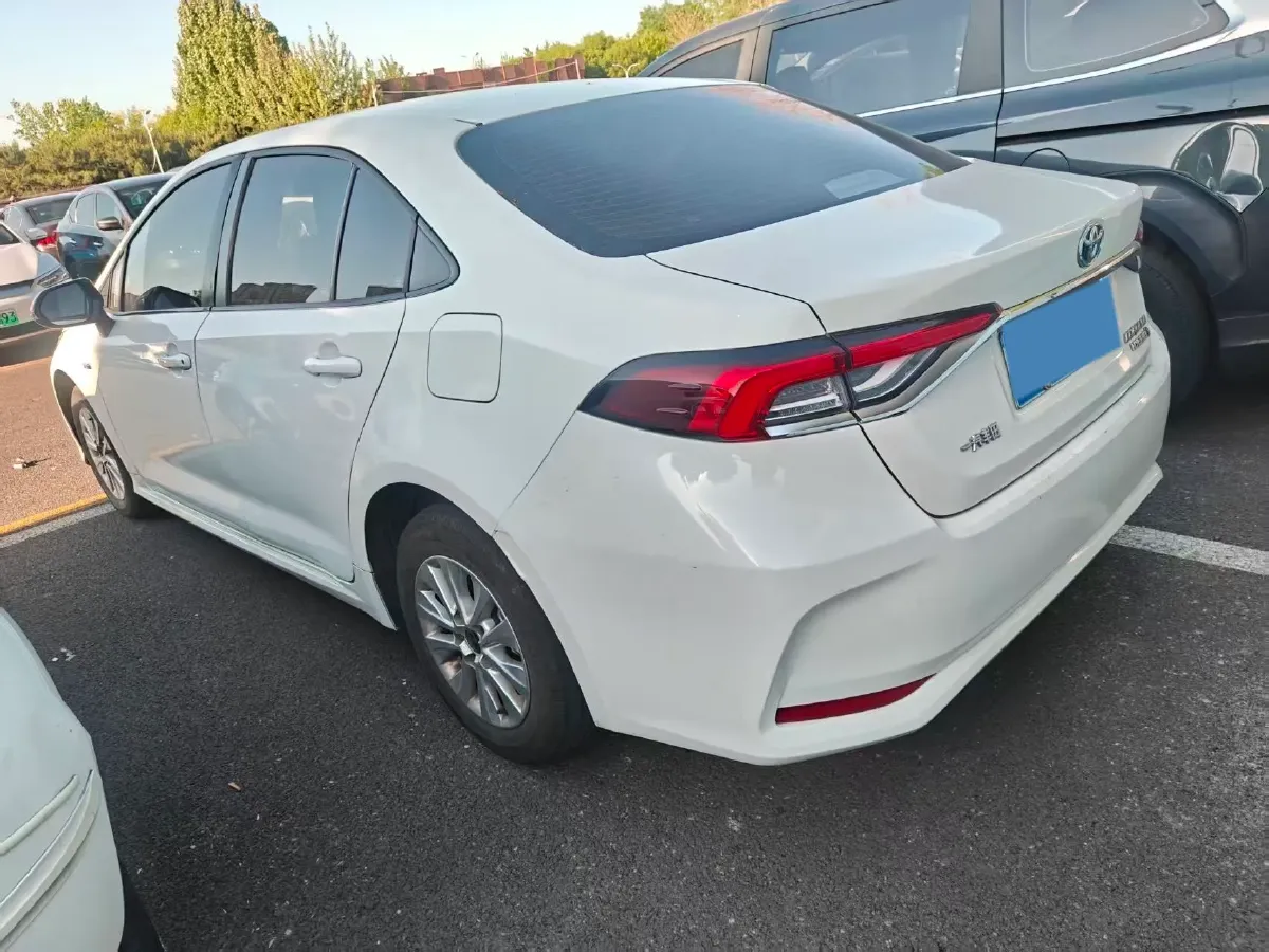 2022 Toyota Corolla 1.8L 98HP L4 E-CVT Hybrid,autocango,china used car exporter,china ev exporter,chinese used car exporter,chinese used ev exporter