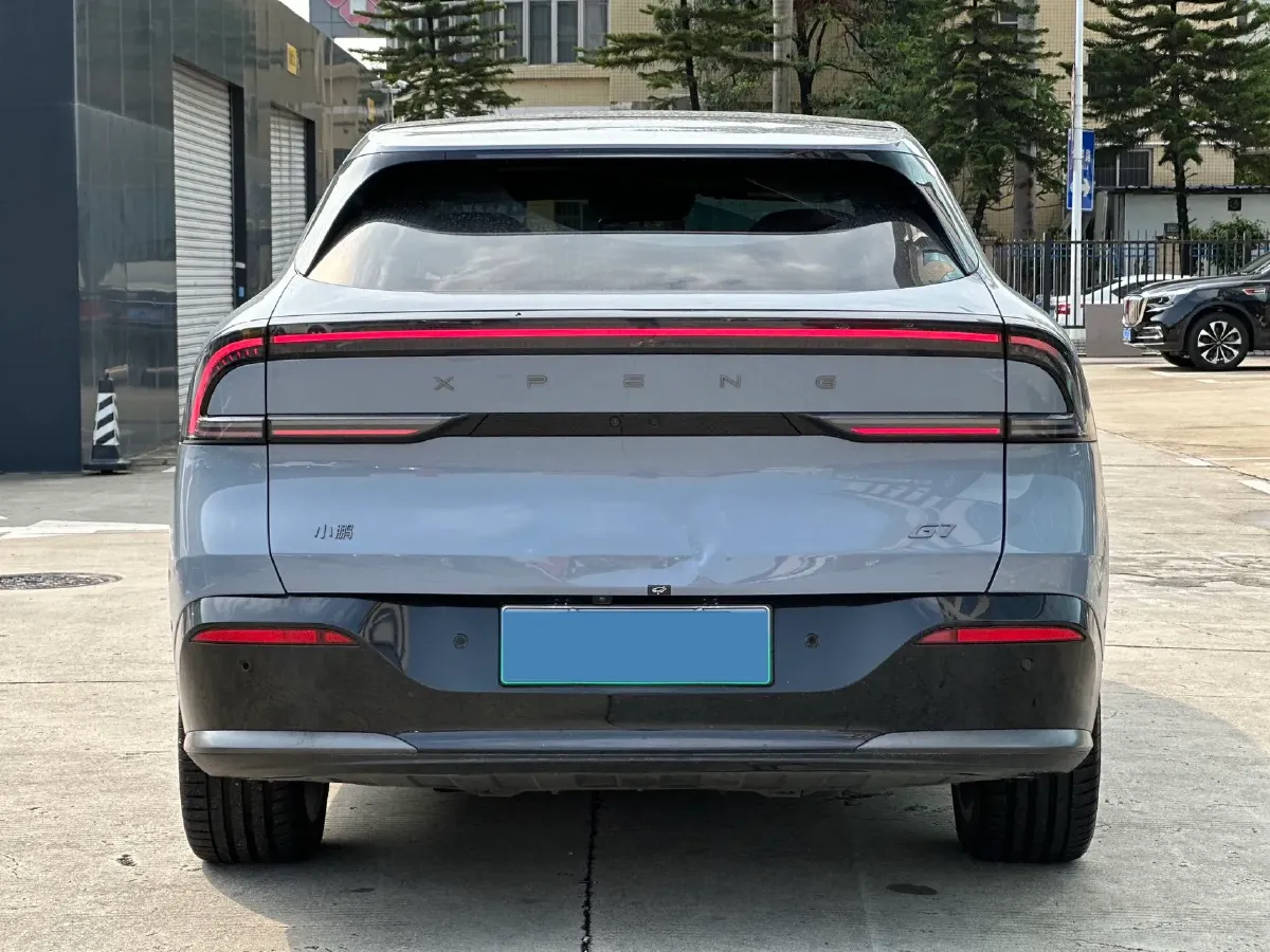 2025 Xpeng G7 BEV,autocango,china used car exporter,china ev exporter,chinese used car exporter,chinese used ev exporter