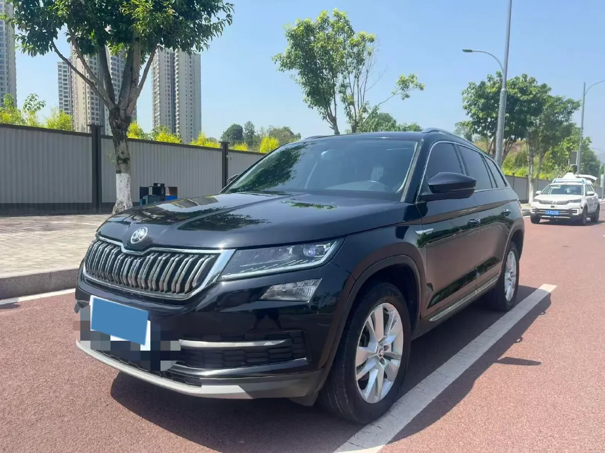 2018 Skoda Kodiak 2.0T 186HP L4 7DCT,autocango,china used car exporter,china ev exporter,chinese used car exporter,chinese used ev exporter