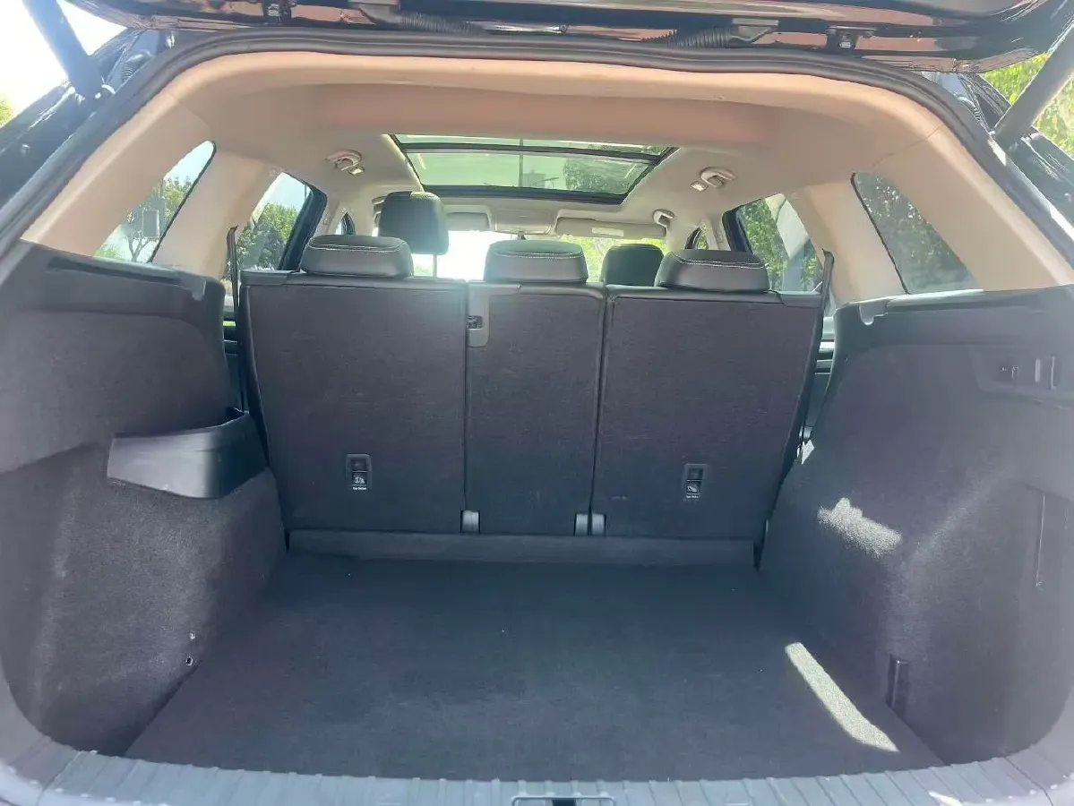 2018 Skoda Kodiak 2.0T 186HP L4 7DCT,autocango,china used car exporter,china ev exporter,chinese used car exporter,chinese used ev exporter