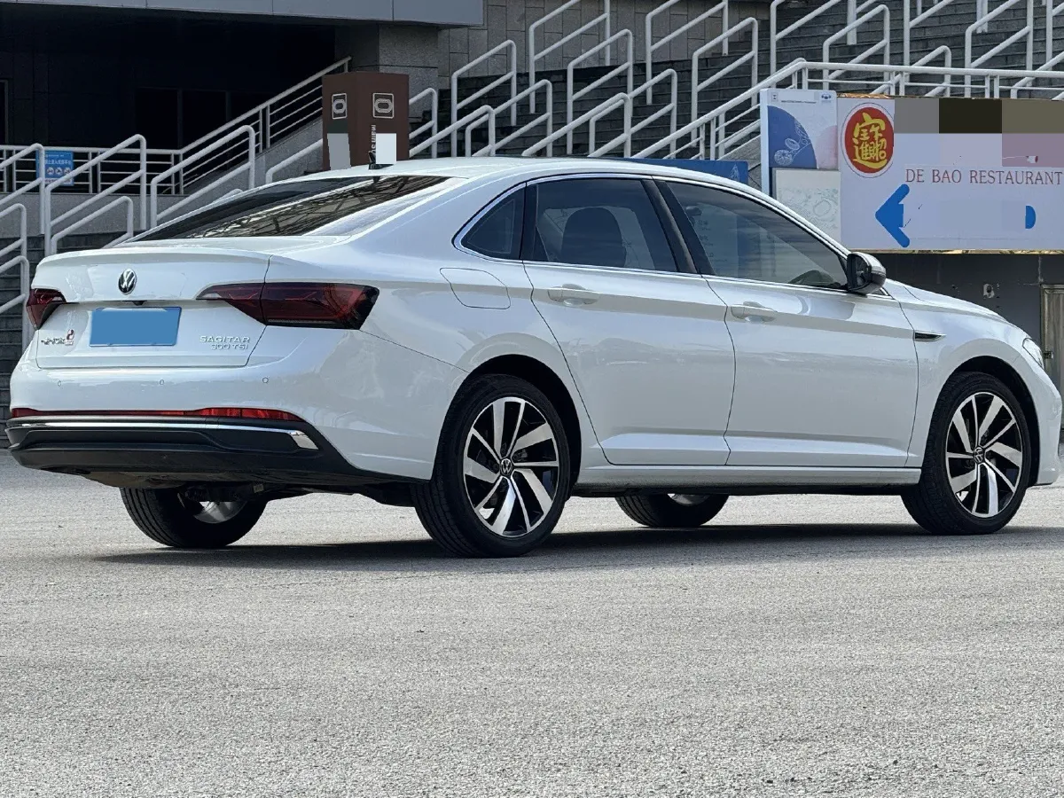 2025 Volkswagen Sagitar 1.5T 160HP L4 7DCT,autocango,china used car exporter,china ev exporter,chinese used car exporter,chinese used ev exporter