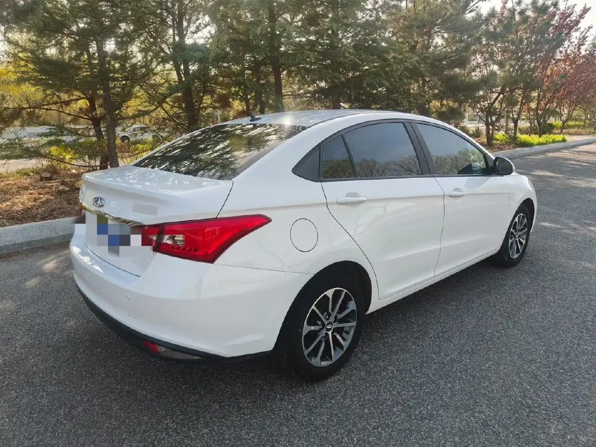 2021 Chery Arrizo 5 Plus 1.5L 116HP L4 5MT,autocango,china used car exporter,china ev exporter,chinese used car exporter,chinese used ev exporter