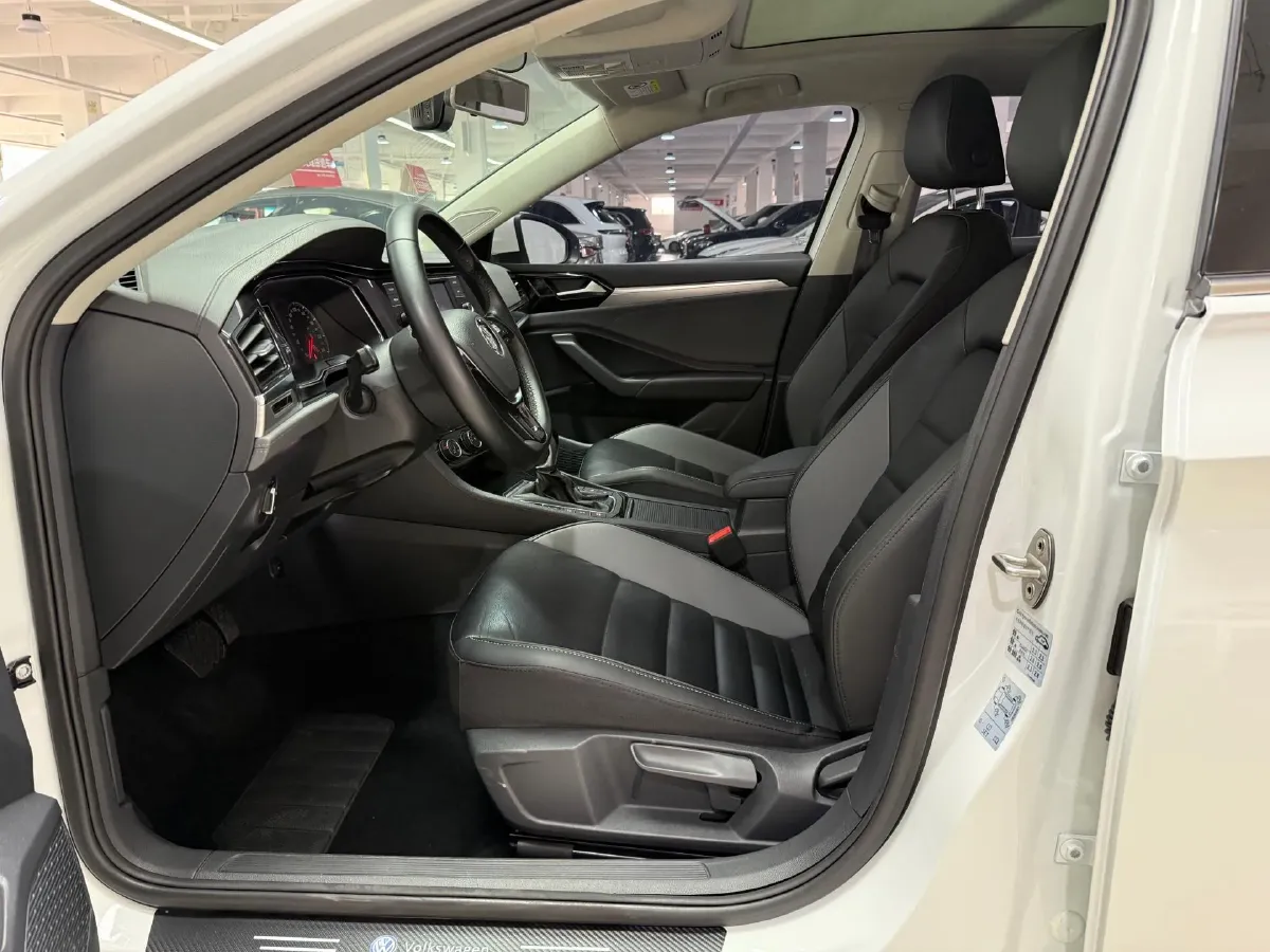 2020 Volkswagen Sagitar 1.2T 116HP L4 7DCT,autocango,china used car exporter,china ev exporter,chinese used car exporter,chinese used ev exporter