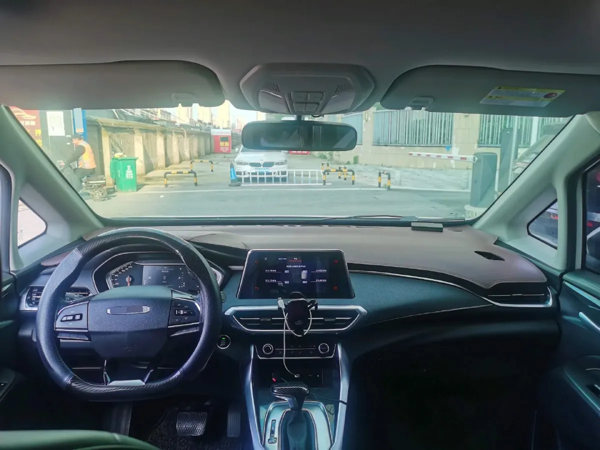 2021 MAXUS G50 1.5T 169HP L4 7DCT,autocango,china used car exporter,china ev exporter,chinese used car exporter,chinese used ev exporter