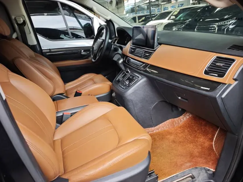 2016 MAXUS G10 2.0T 224HP L4 6AT,autocango,china used car exporter,china ev exporter,chinese used car exporter,chinese used ev exporter