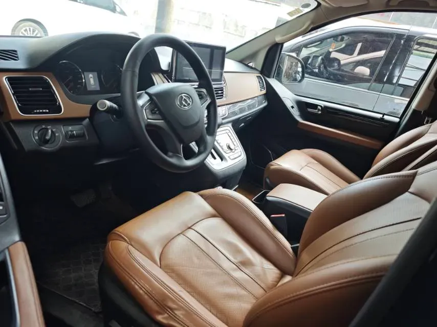 2016 MAXUS G10 2.0T 224HP L4 6AT,autocango,china used car exporter,china ev exporter,chinese used car exporter,chinese used ev exporter