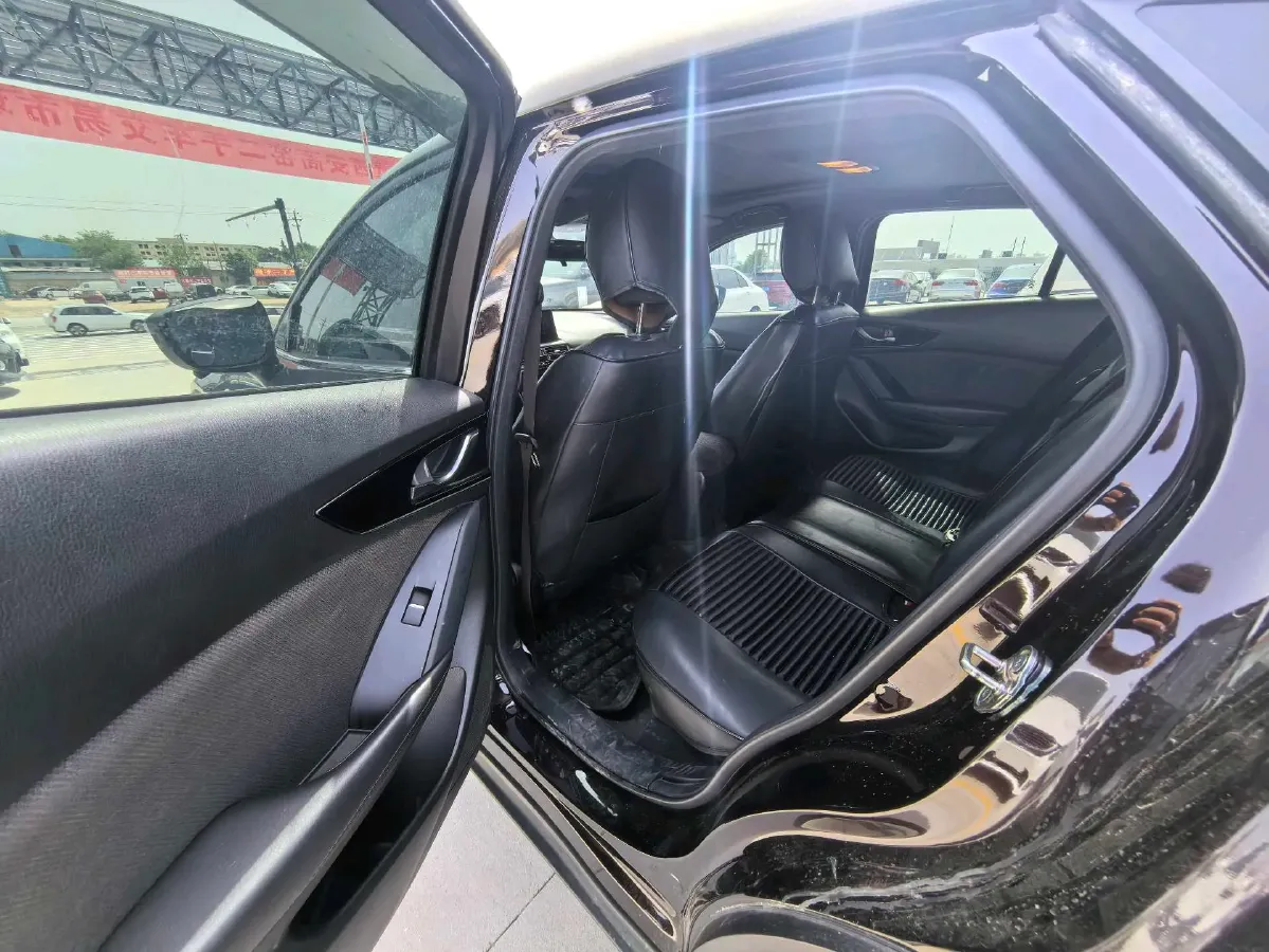 2020 Mazda CX-4 2.0L 158HP L4 6AT,autocango,china used car exporter,china ev exporter,chinese used car exporter,chinese used ev exporter