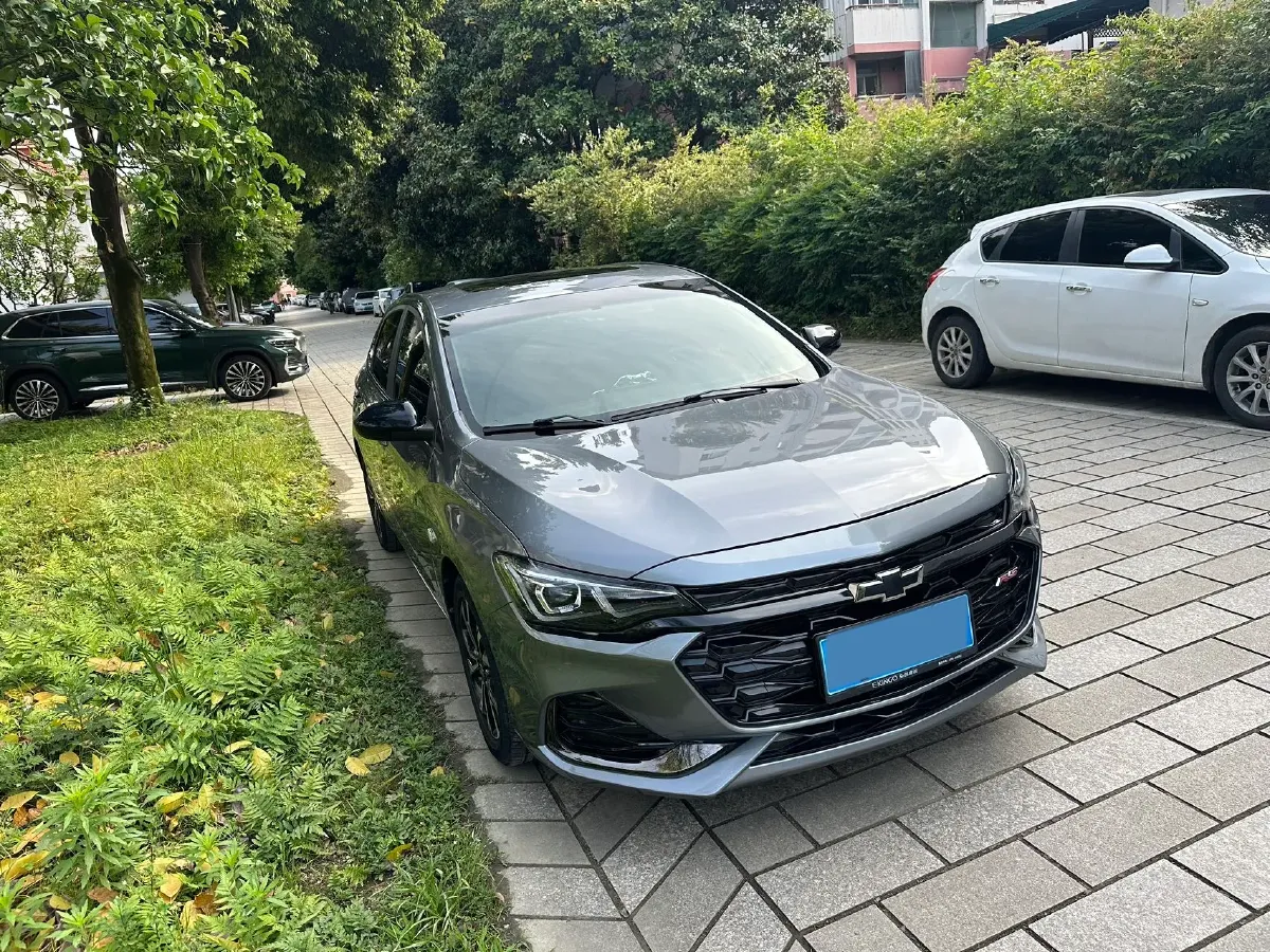 2020 Chevrolet Monza 1.3T 163HP L3 6AT,autocango,china used car exporter,china ev exporter,chinese used car exporter,chinese used ev exporter