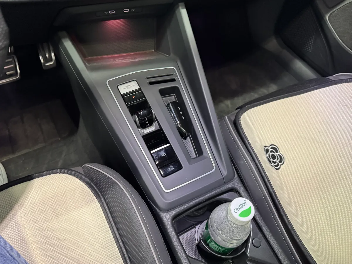 2021 Volkswagen Golf 1.4T 150HP L4 7DCT,autocango,china used car exporter,china ev exporter,chinese used car exporter,chinese used ev exporter