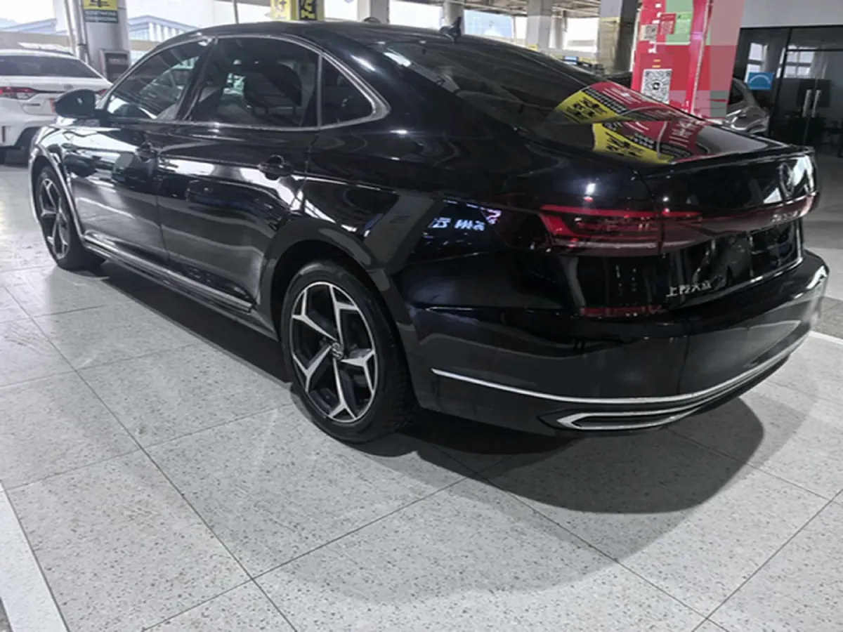 2024 Volkswagen Passat 2.0T 186HP L4 7DCT,autocango,china used car exporter,china ev exporter,chinese used car exporter,chinese used ev exporter