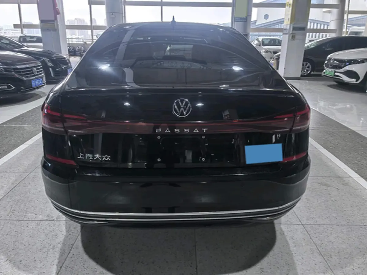 2024 Volkswagen Passat 2.0T 186HP L4 7DCT,autocango,china used car exporter,china ev exporter,chinese used car exporter,chinese used ev exporter