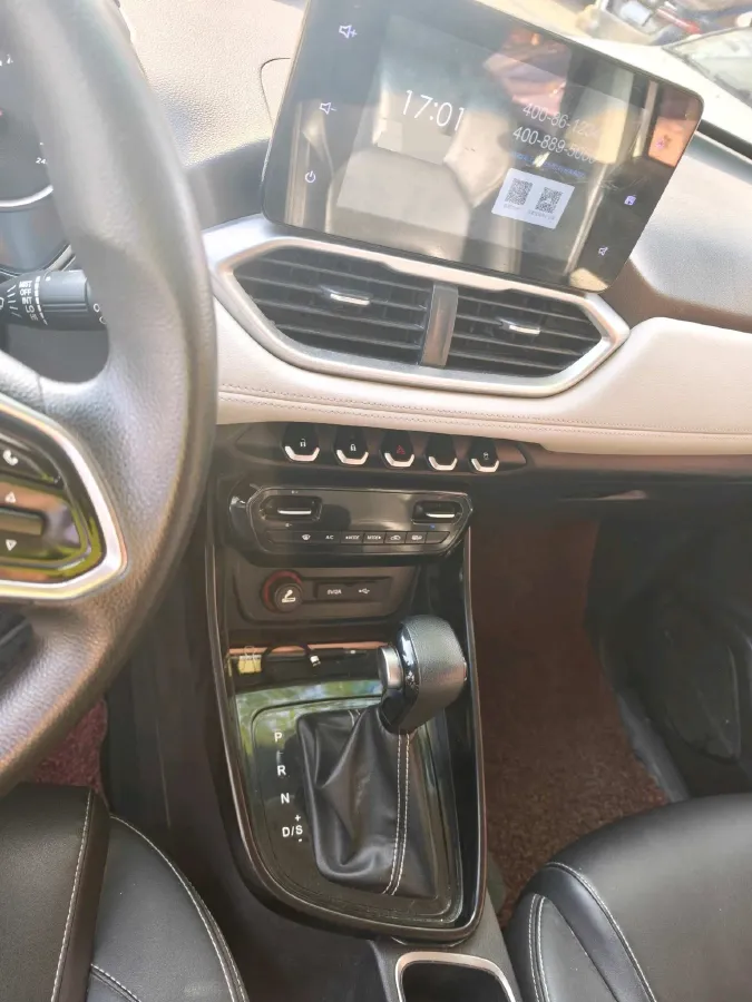 2018 BaoJun 530 1.5T 150HP L4 6DCT,autocango,china used car exporter,china ev exporter,chinese used car exporter,chinese used ev exporter