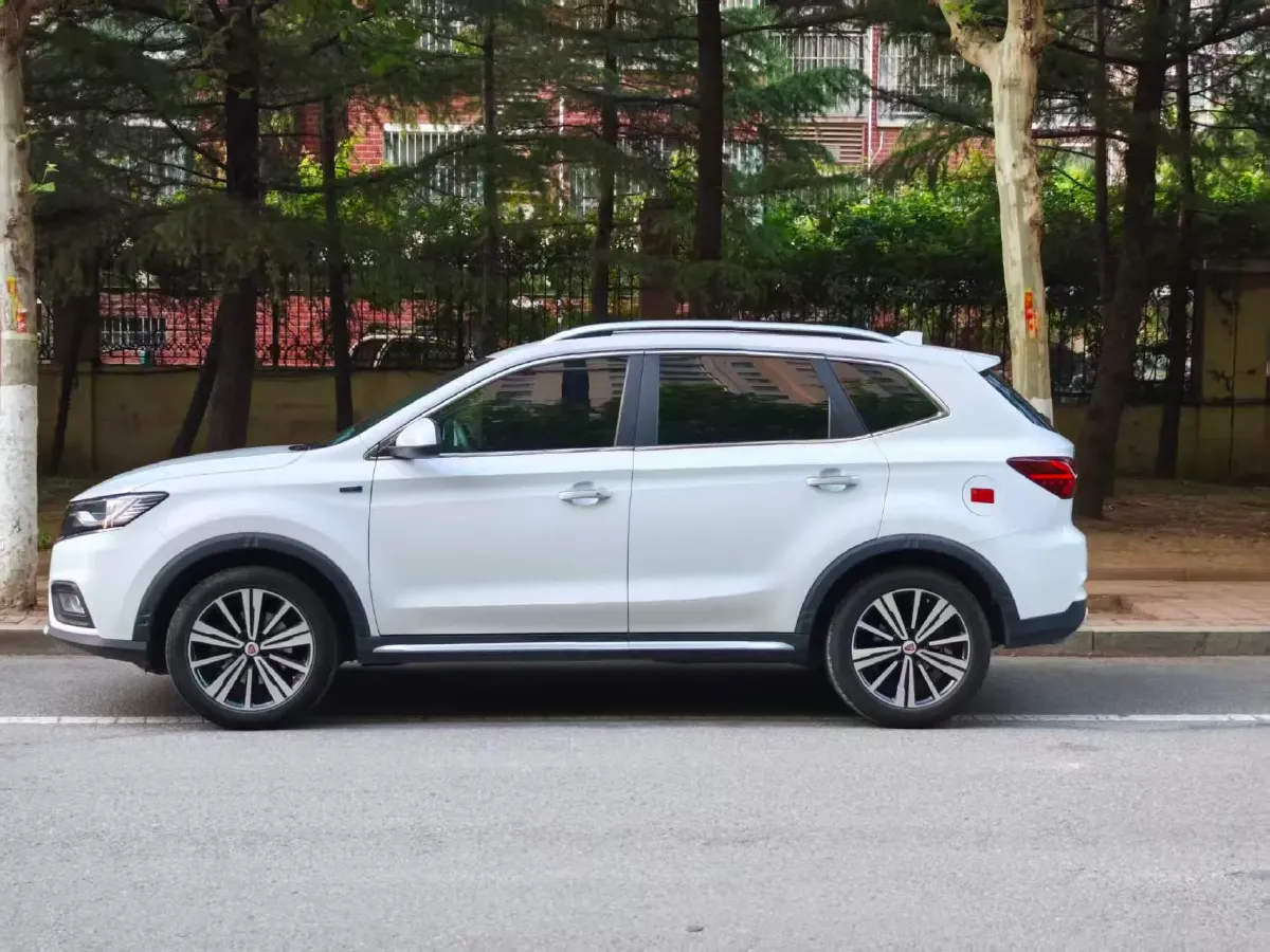 2020 Roewe RX5 1.5T 169HP L4 7DCT,autocango,china used car exporter,china ev exporter,chinese used car exporter,chinese used ev exporter