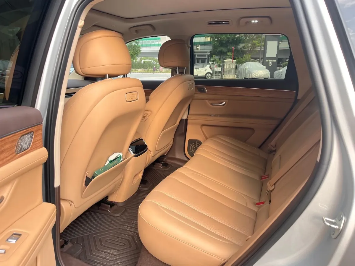 2024 Ford Transit 2.0T 143HP L4 9AT,autocango,china used car exporter,china ev exporter,chinese used car exporter,chinese used ev exporter