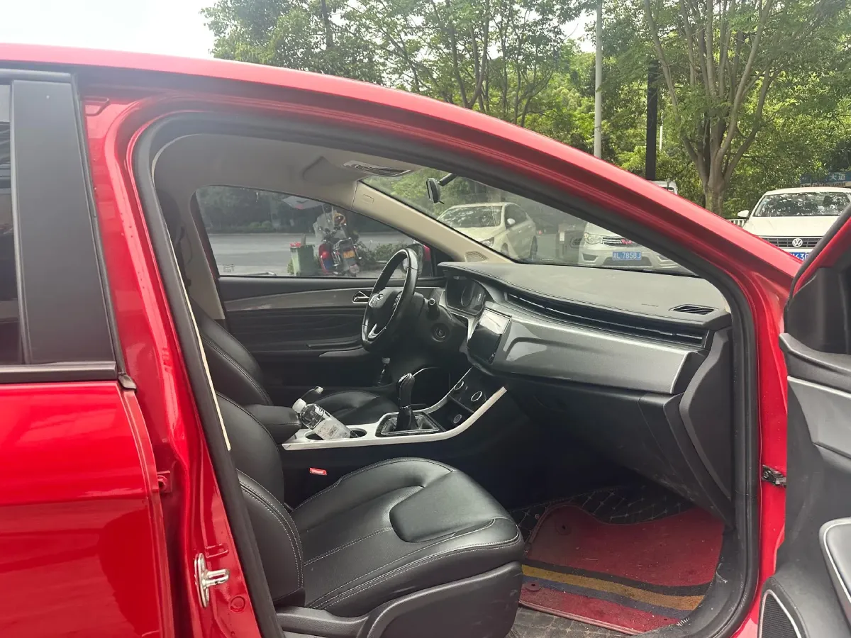 2017 Chery Arrizo 5 1.5T 147HP L4 5MT,autocango,china used car exporter,china ev exporter,chinese used car exporter,chinese used ev exporter