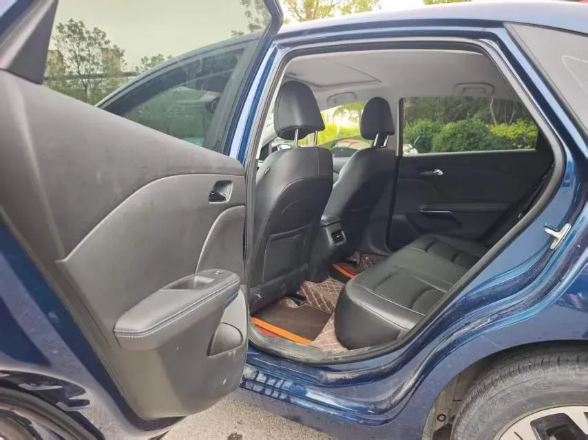 2023 Chevrolet Monza 1.3T 163HP L3 6AT,autocango,china used car exporter,china ev exporter,chinese used car exporter,chinese used ev exporter