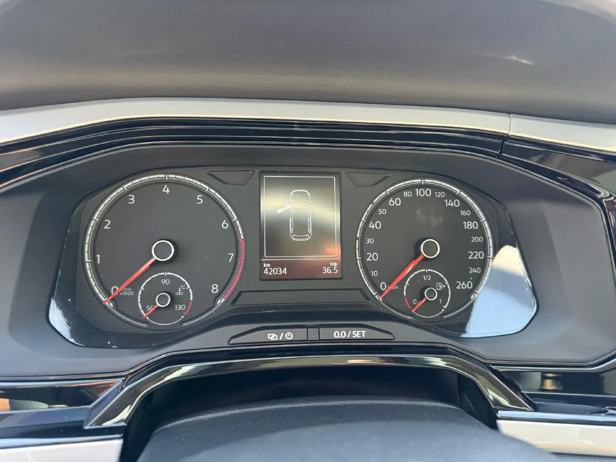 2019 Volkswagen Polo 1.5L 113HP L4 6AT,autocango,china used car exporter,china ev exporter,chinese used car exporter,chinese used ev exporter