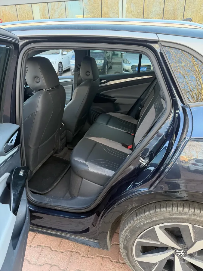 2024 Volkswagen ID.4 Crozz BEV 80.4KWH,autocango,china used car exporter,china ev exporter,chinese used car exporter,chinese used ev exporter