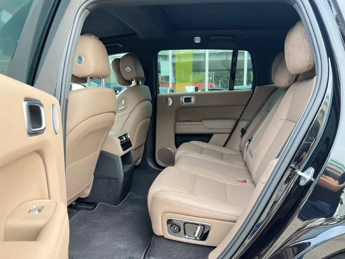 2025 Li L7 Range Extended 154HP REEV,autocango,china used car exporter,china ev exporter,chinese used car exporter,chinese used ev exporter