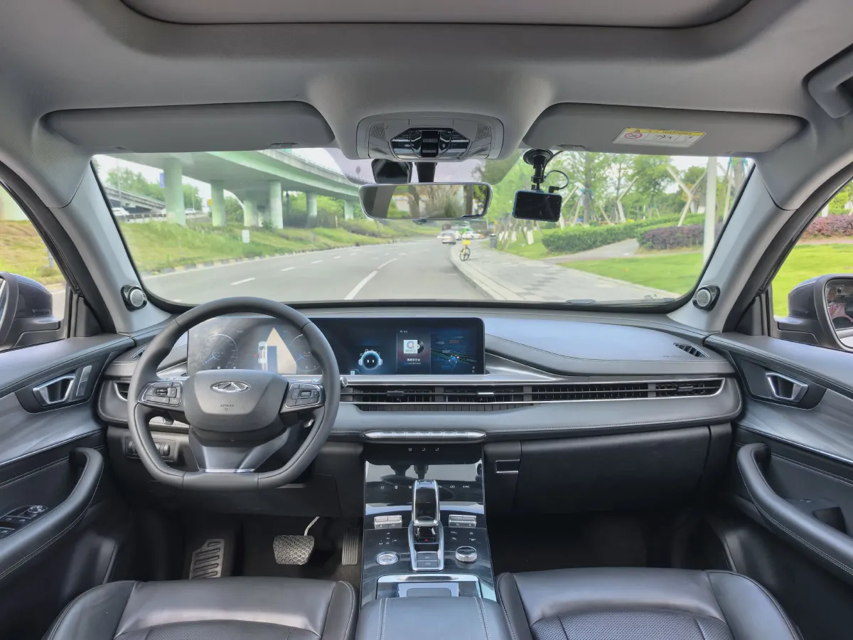 2021 Chery Tiggo 8 Plus 1.5T 156HP L4 CVT,autocango,china used car exporter,china ev exporter,chinese used car exporter,chinese used ev exporter