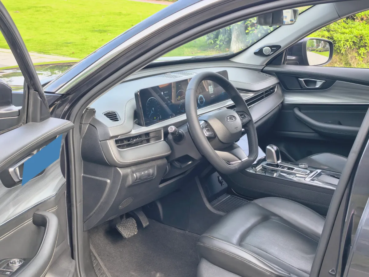 2021 Chery Tiggo 8 Plus 1.5T 156HP L4 CVT,autocango,china used car exporter,china ev exporter,chinese used car exporter,chinese used ev exporter