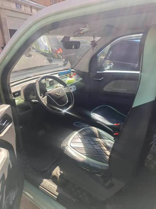 2021 WuLing HongGuang MINI EV BEV 13.9KWH,autocango,china used car exporter,china ev exporter,chinese used car exporter,chinese used ev exporter