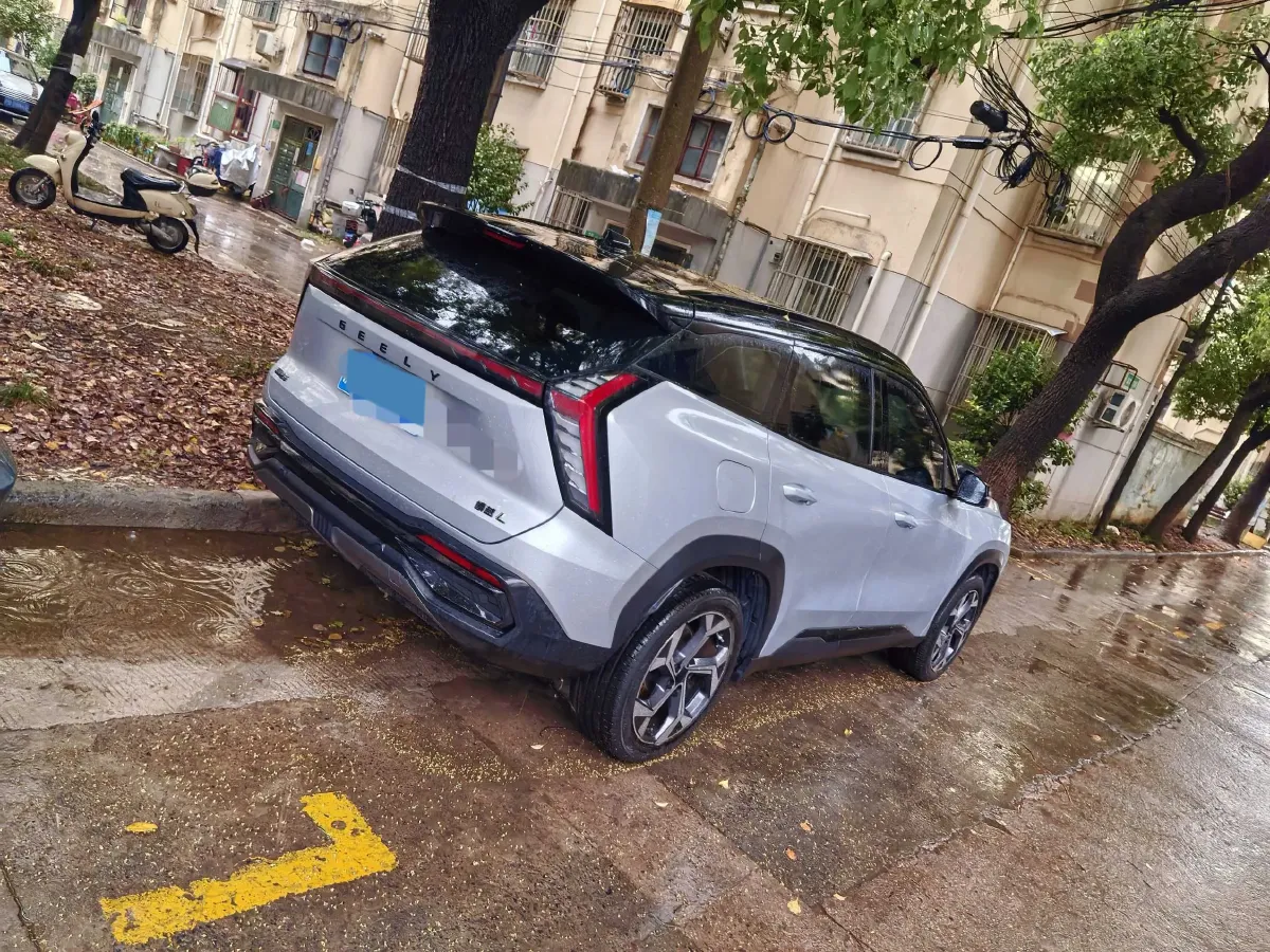 2024 Geely StarRay 1.5T 181HP L4 7DCT,autocango,china used car exporter,china ev exporter,chinese used car exporter,chinese used ev exporter