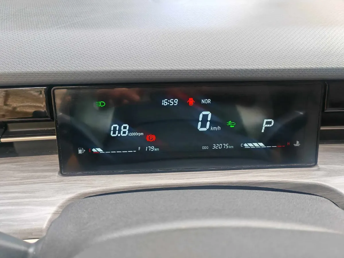 2022 Jetour DASHING 1.6T 197HP L4 7DCT,autocango,china used car exporter,china ev exporter,chinese used car exporter,chinese used ev exporter