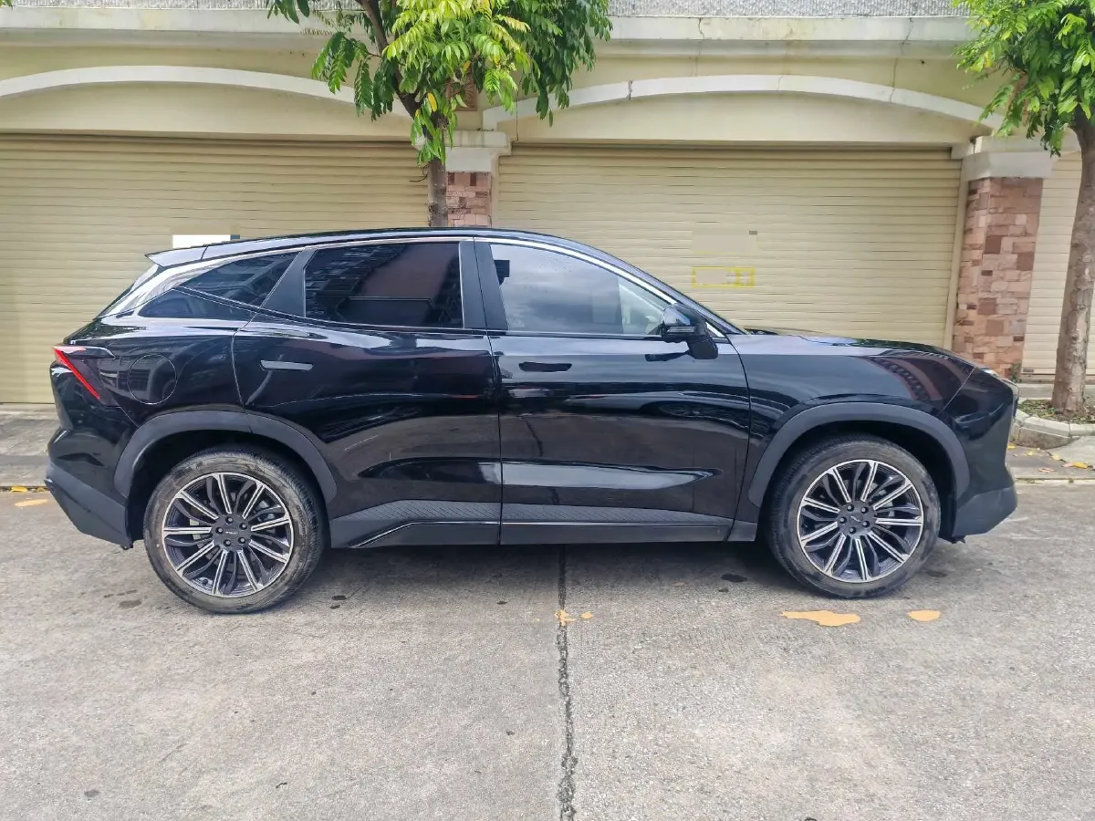 2022 Jetour DASHING 1.6T 197HP L4 7DCT,autocango,china used car exporter,china ev exporter,chinese used car exporter,chinese used ev exporter