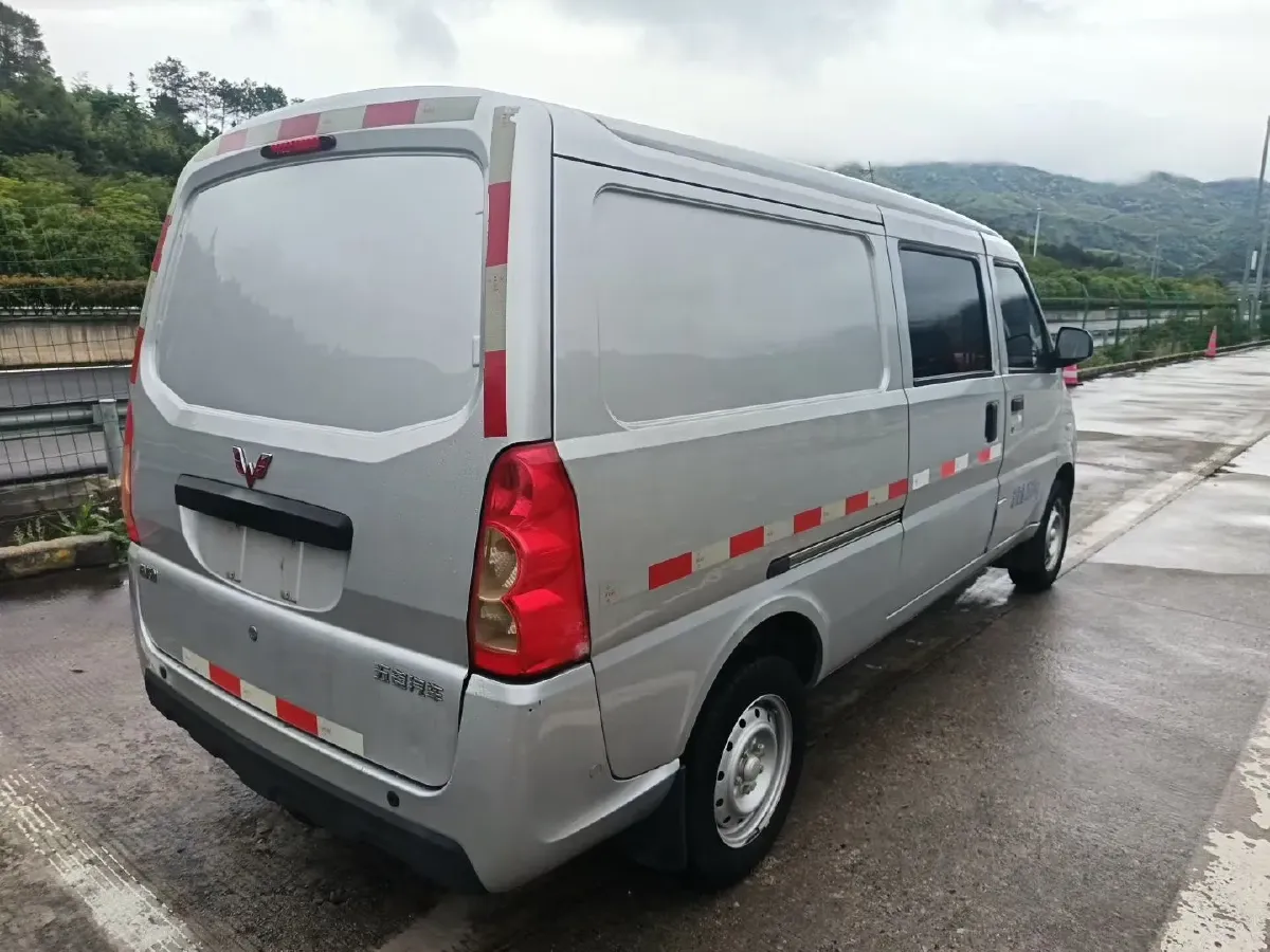 2021 WuLing EV50 BEV 41.6KWH,autocango,china used car exporter,china ev exporter,chinese used car exporter,chinese used ev exporter