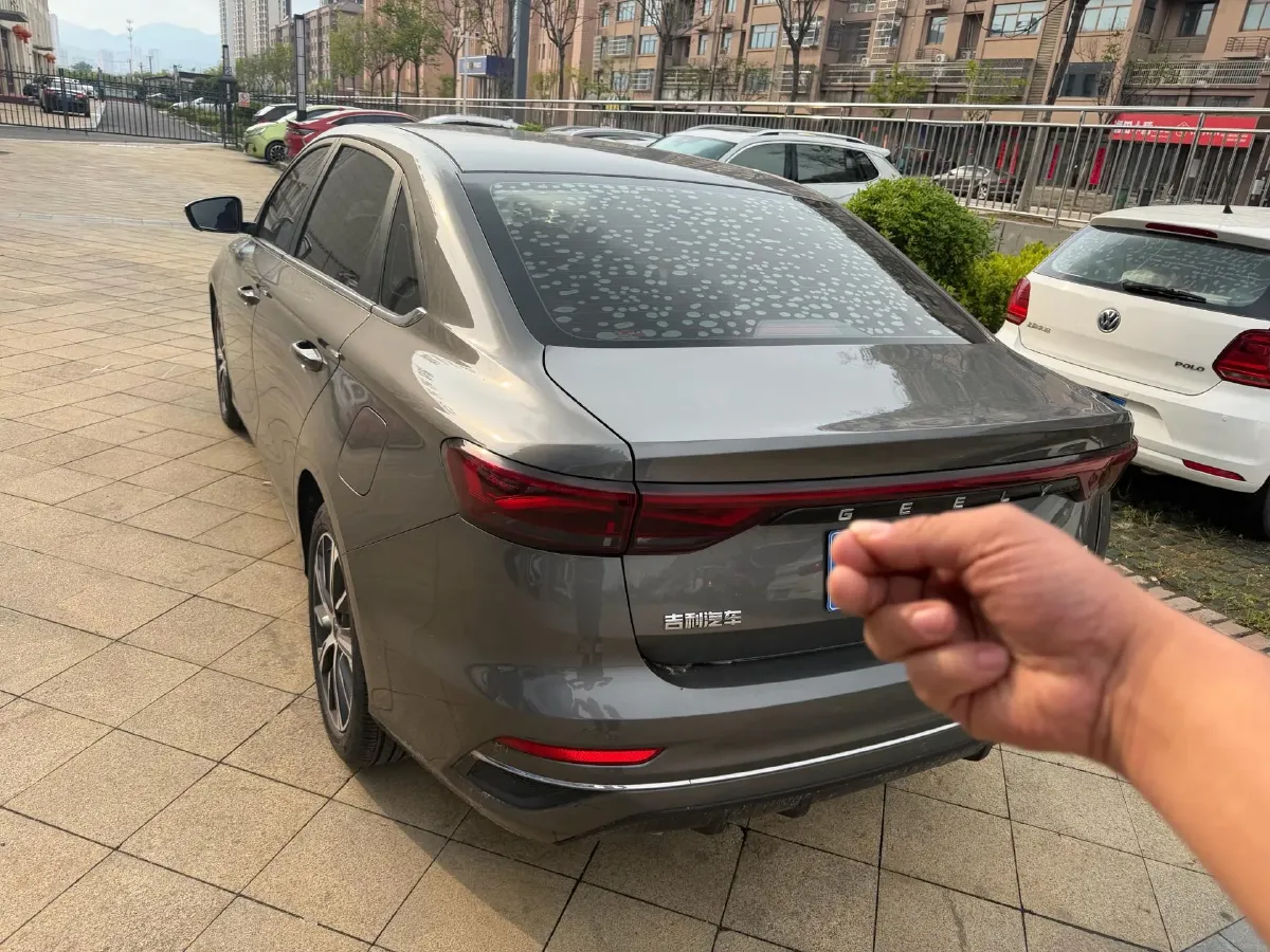 2022 Geely Emgrand 1.5L 114HP L4 CVT,autocango,china used car exporter,china ev exporter,chinese used car exporter,chinese used ev exporter