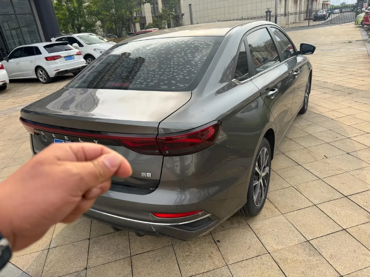 2022 Geely Emgrand 1.5L 114HP L4 CVT,autocango,china used car exporter,china ev exporter,chinese used car exporter,chinese used ev exporter