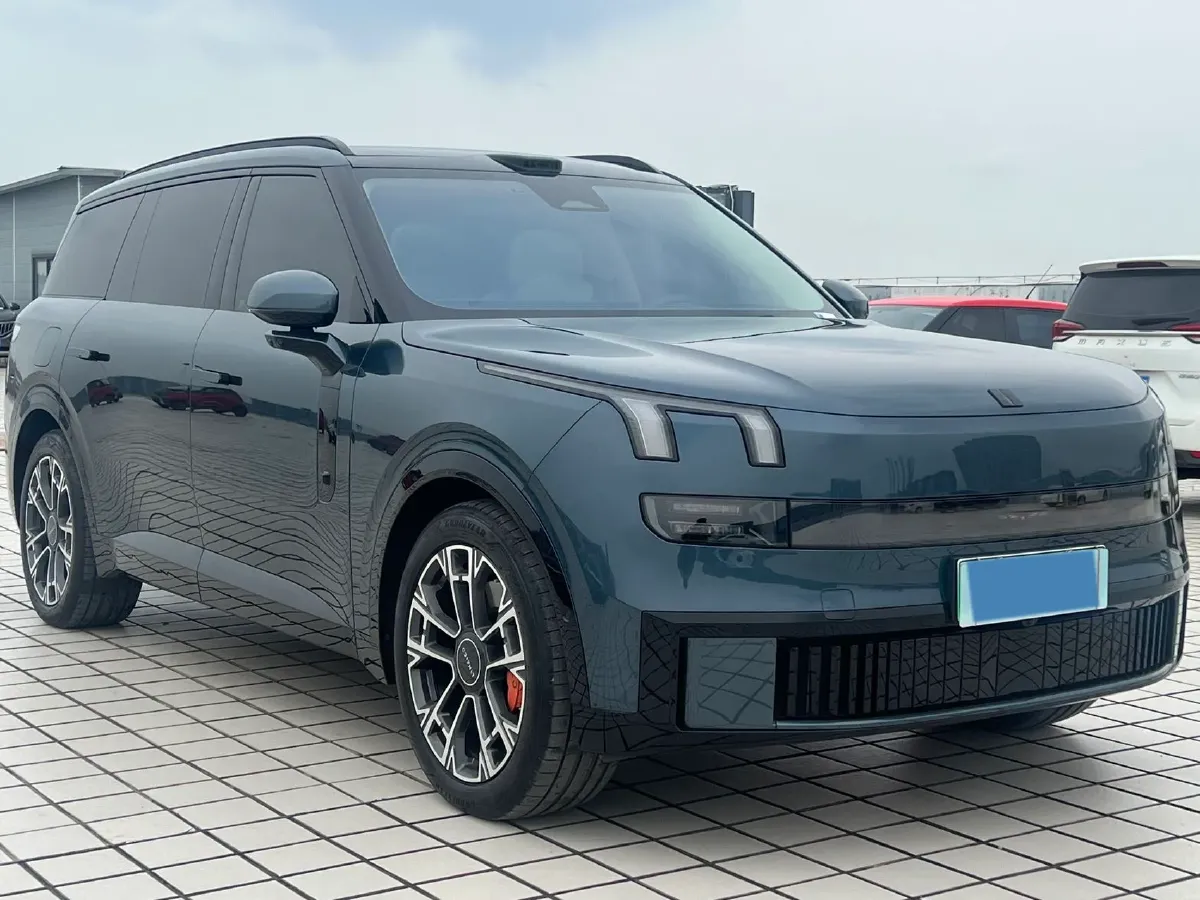 2025 LYNK&CO 900 2.0T 254HP L4 3DHT PHEV,autocango,china used car exporter,china ev exporter,chinese used car exporter,chinese used ev exporter