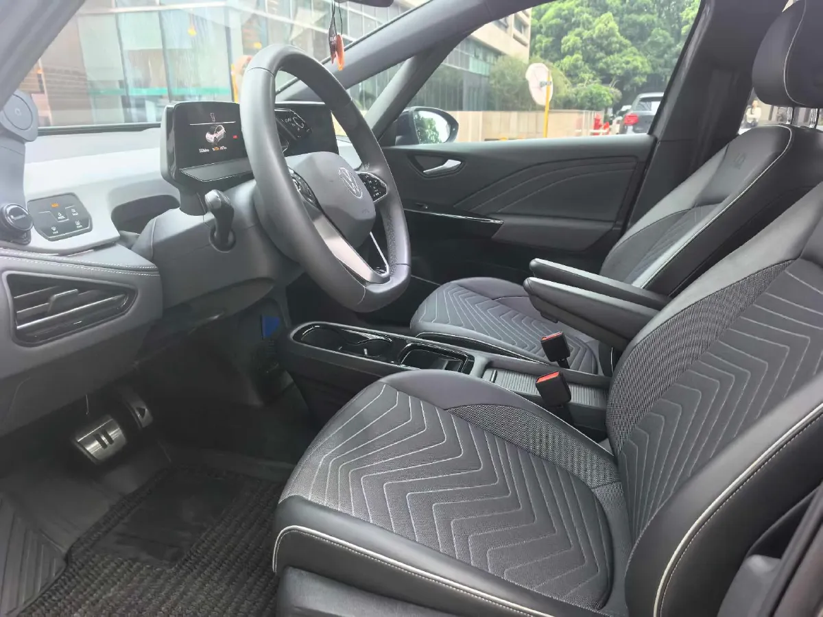 2024 Volkswagen ID.3 BEV 52.8KWH,autocango,china used car exporter,china ev exporter,chinese used car exporter,chinese used ev exporter