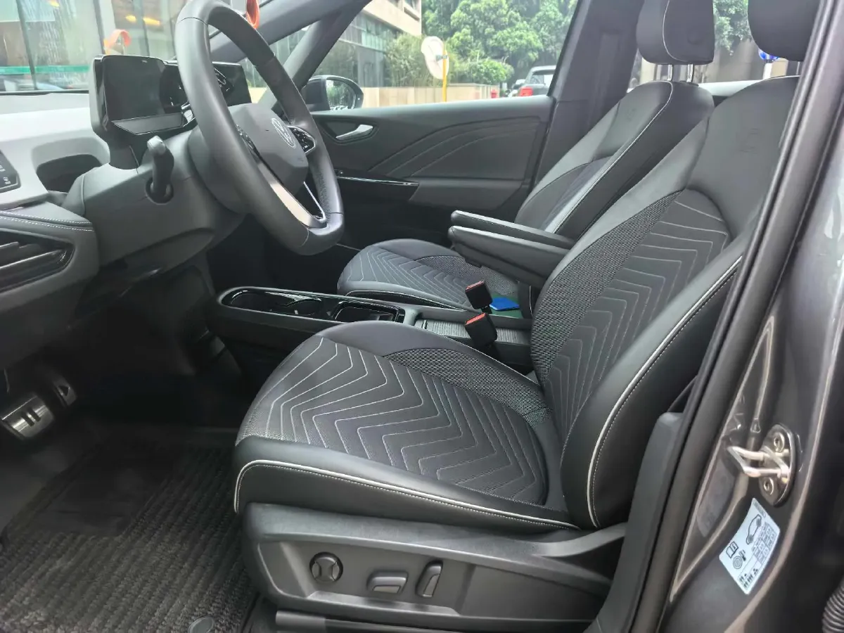 2024 Volkswagen ID.3 BEV 52.8KWH,autocango,china used car exporter,china ev exporter,chinese used car exporter,chinese used ev exporter