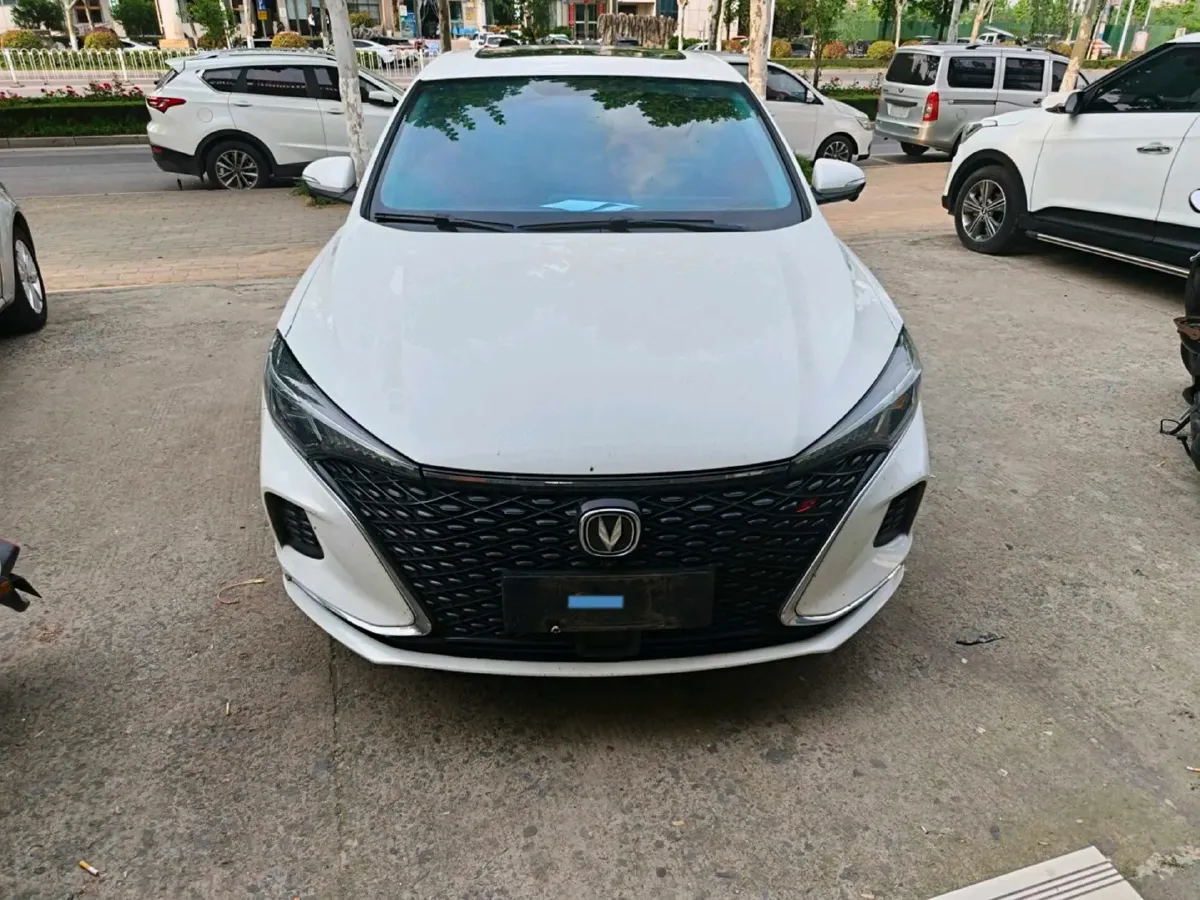 2020 ChangAn Eado 1.4T 158HP L4 7DCT,autocango,china used car exporter,china ev exporter,chinese used car exporter,chinese used ev exporter