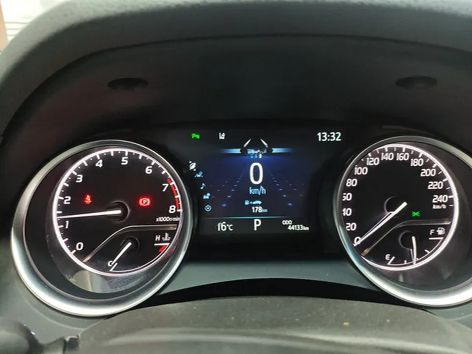 2021 Toyota Camry 2.0L 178HP L4 CVT,autocango,china used car exporter,china ev exporter,chinese used car exporter,chinese used ev exporter