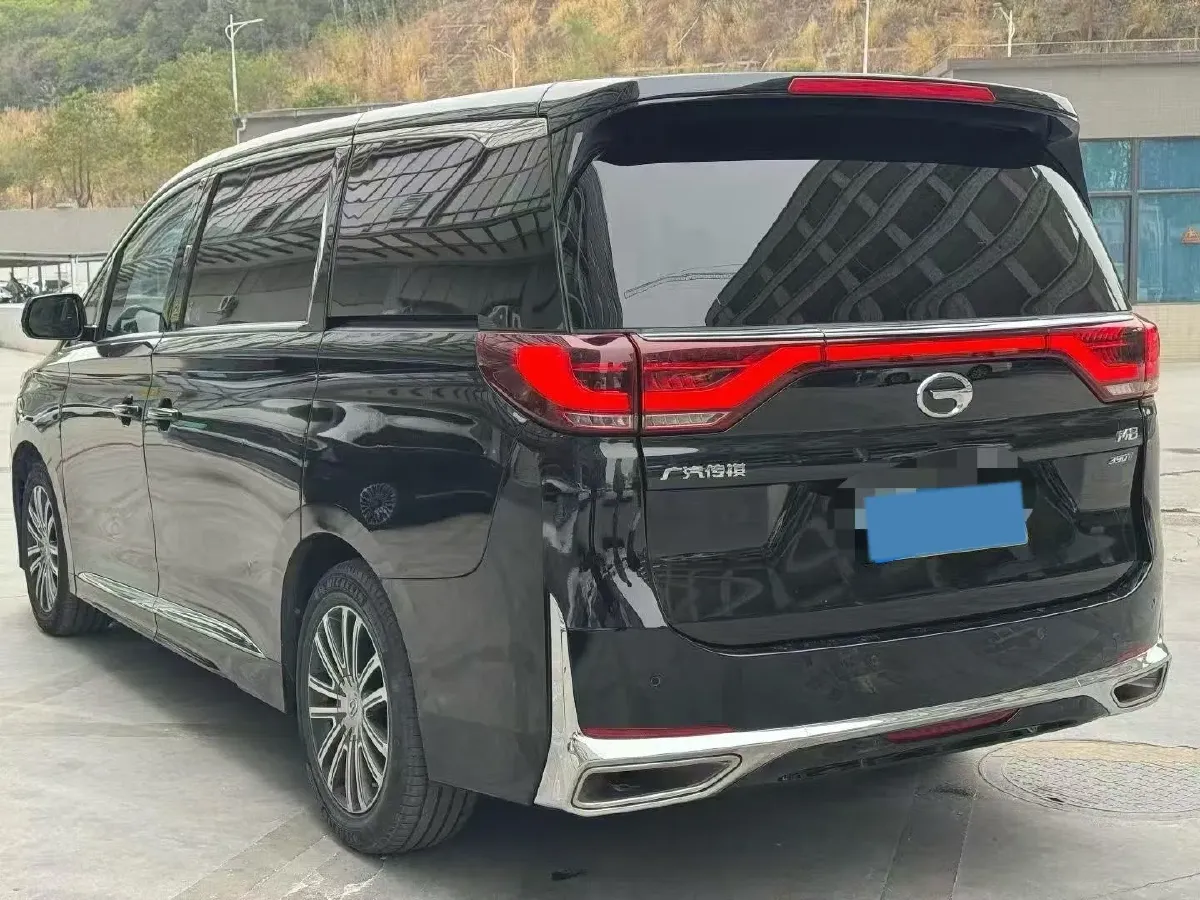 2021 GAC Trumpchi M8 2.0T 252HP L4 8AT,autocango,china used car exporter,china ev exporter,chinese used car exporter,chinese used ev exporter