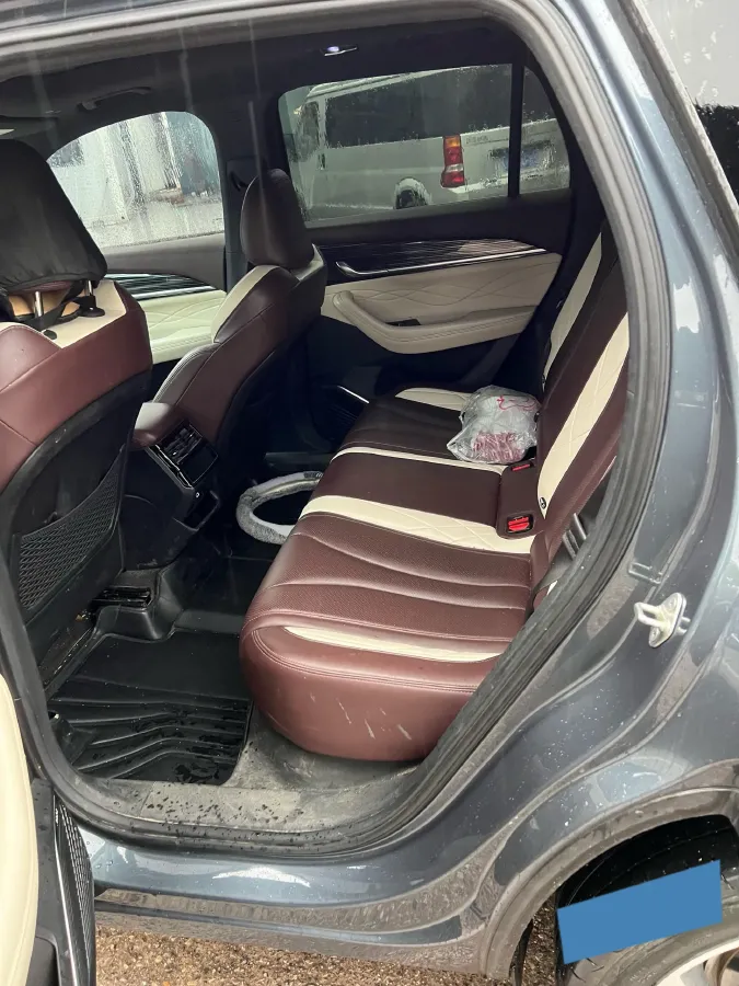 2021 Geely Monjaro 2.0T 218HP L4 7DCT,autocango,china used car exporter,china ev exporter,chinese used car exporter,chinese used ev exporter