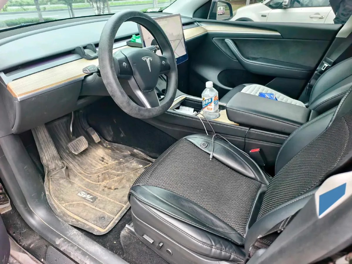 2021 Tesla Model Y BEV 60KWH,autocango,china used car exporter,china ev exporter,chinese used car exporter,chinese used ev exporter