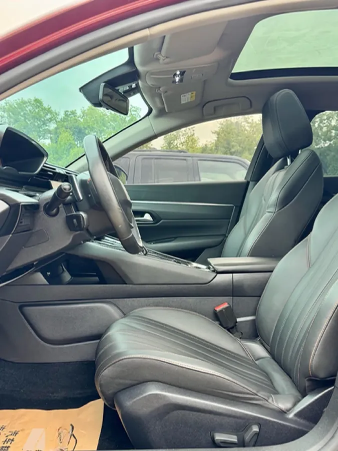 2019 Peugeot 508 1.8T 211HP L4 8AT,autocango,china used car exporter,china ev exporter,chinese used car exporter,chinese used ev exporter