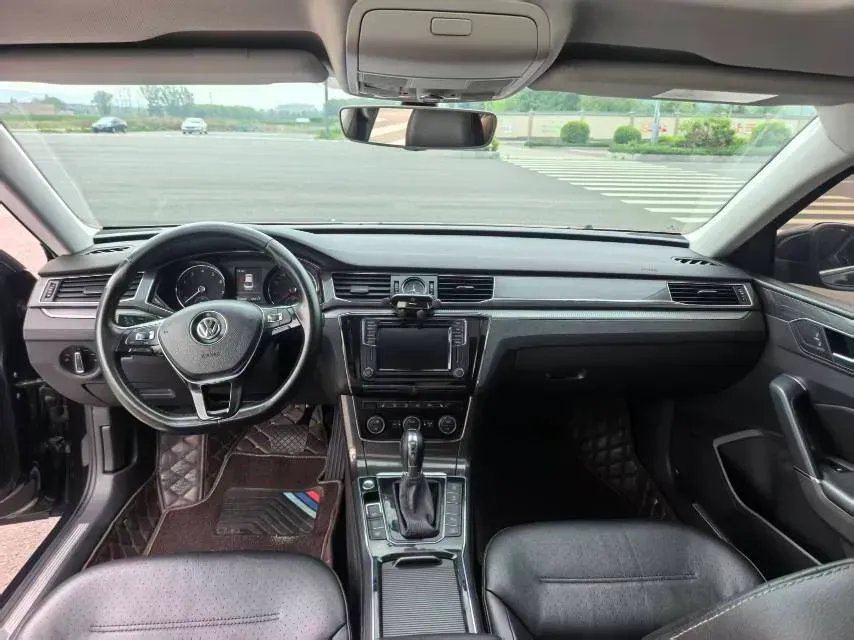 2017 Volkswagen Passat 1.8T 180HP L4 7DCT,autocango,china used car exporter,china ev exporter,chinese used car exporter,chinese used ev exporter