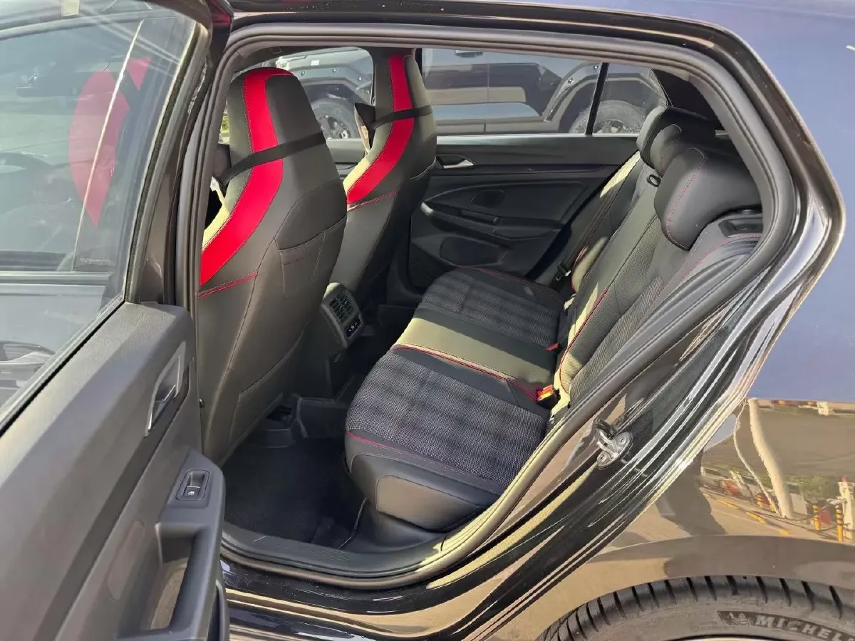 2021 Honda CR-V 1.5T 193HP L4 CVT,autocango,china used car exporter,china ev exporter,chinese used car exporter,chinese used ev exporter