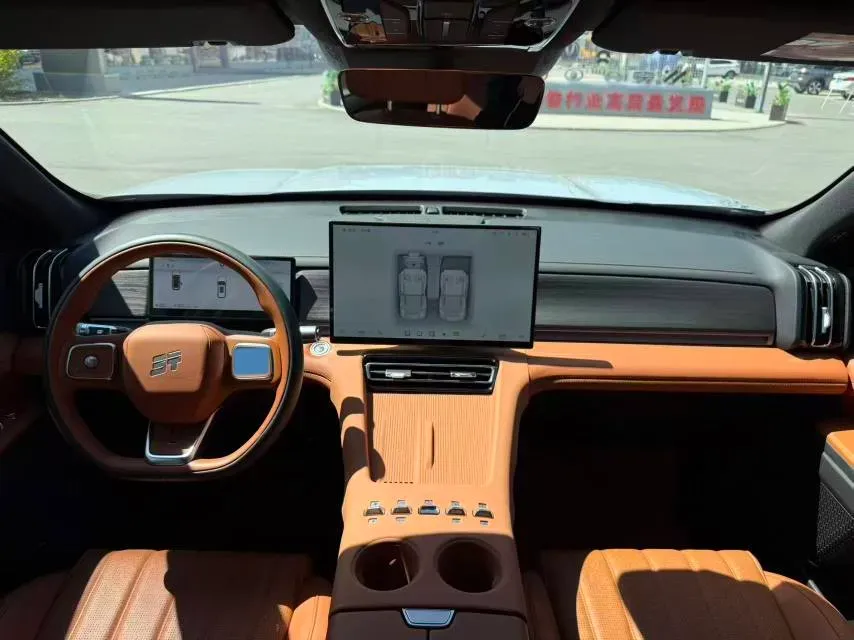 2025 Jetour X70 Plus 1.5T 156HP L4 CVT,autocango,china used car exporter,china ev exporter,chinese used car exporter,chinese used ev exporter