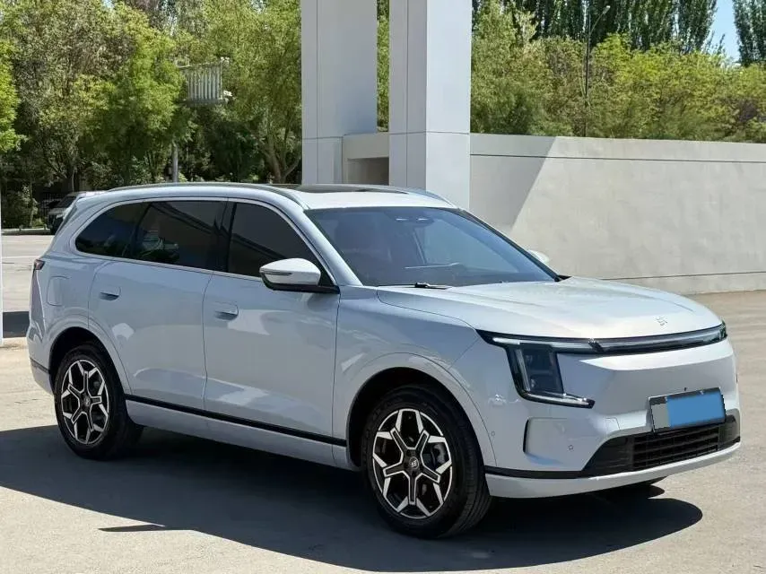 2025 Jetour X70 Plus 1.5T 156HP L4 CVT,autocango,china used car exporter,china ev exporter,chinese used car exporter,chinese used ev exporter