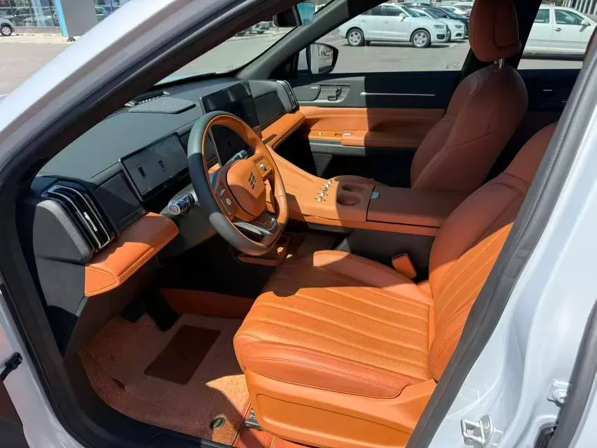 2025 Jetour X70 Plus 1.5T 156HP L4 CVT,autocango,china used car exporter,china ev exporter,chinese used car exporter,chinese used ev exporter