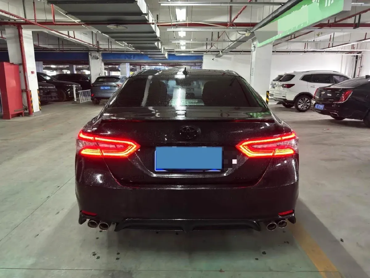 2022 Toyota Camry 2.5L 209HP L4 8AT,autocango,china used car exporter,china ev exporter,chinese used car exporter,chinese used ev exporter