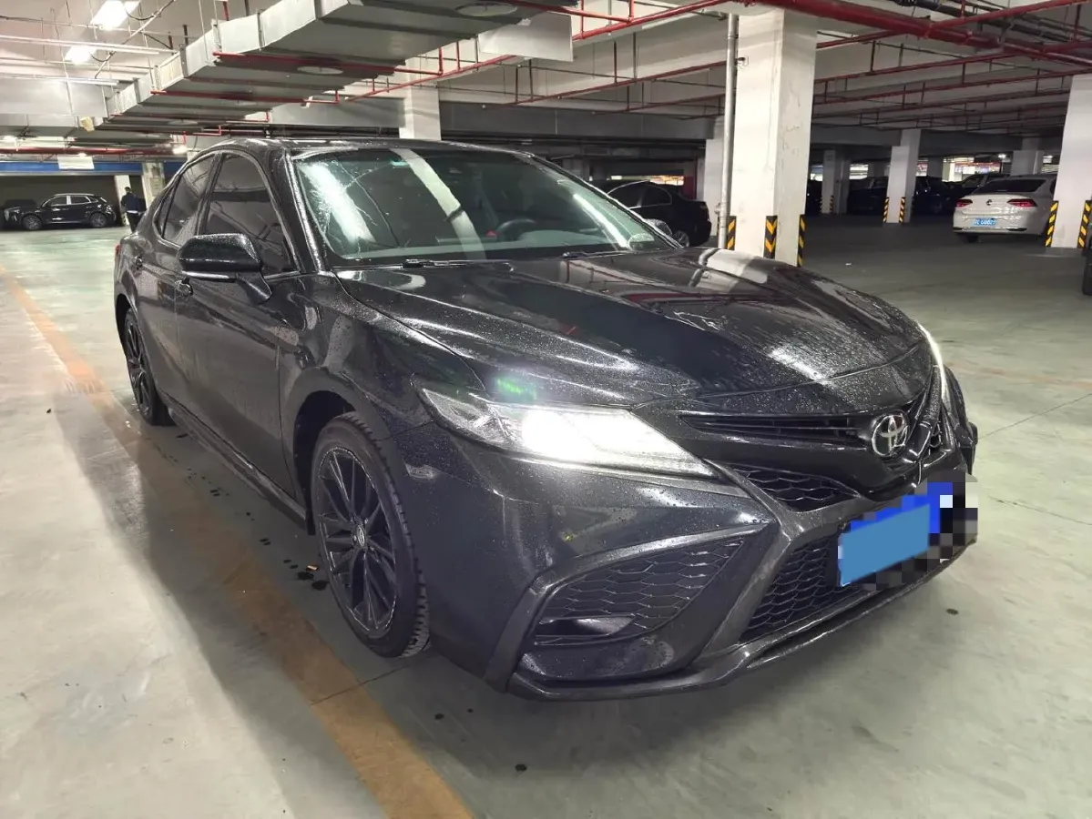 2022 Toyota Camry 2.5L 209HP L4 8AT,autocango,china used car exporter,china ev exporter,chinese used car exporter,chinese used ev exporter