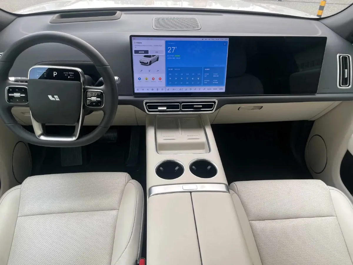 2025 Li L7 Range Extended 154HP REEV,autocango,china used car exporter,china ev exporter,chinese used car exporter,chinese used ev exporter