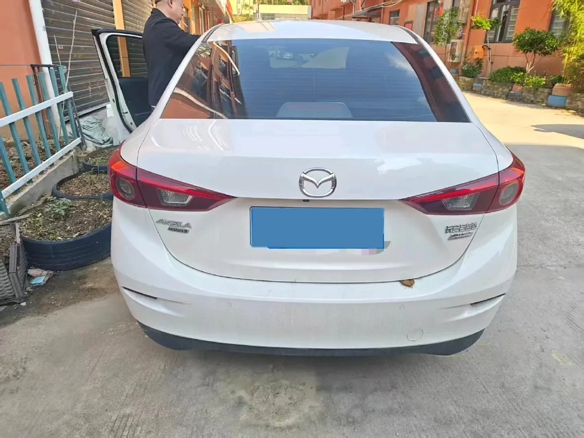 2017 Mazda 3 Axela 1.5L 117HP L4 6AT,autocango,china used car exporter,china ev exporter,chinese used car exporter,chinese used ev exporter